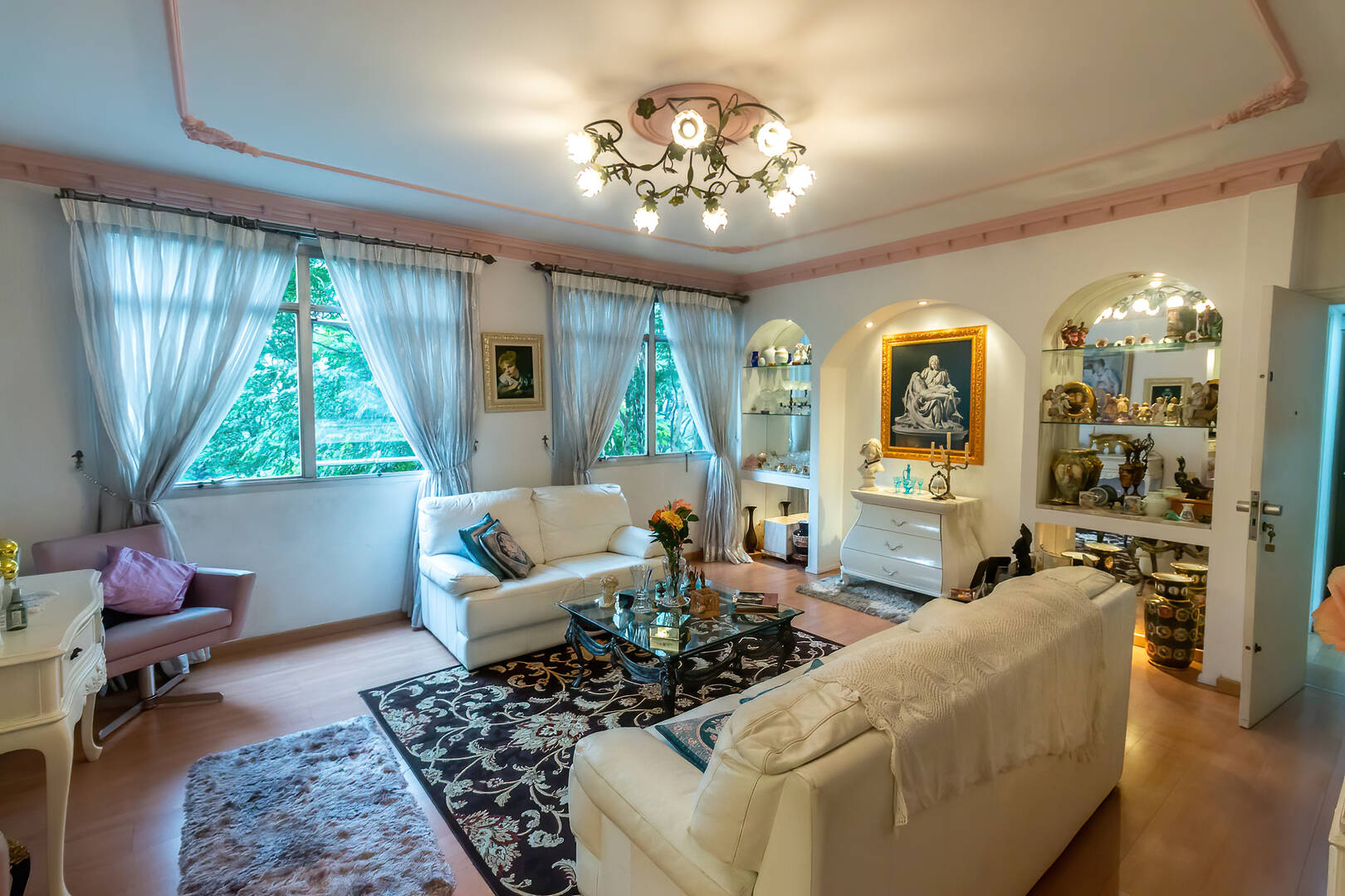 Apartamento, 3 quartos, 188 m² - Foto 2