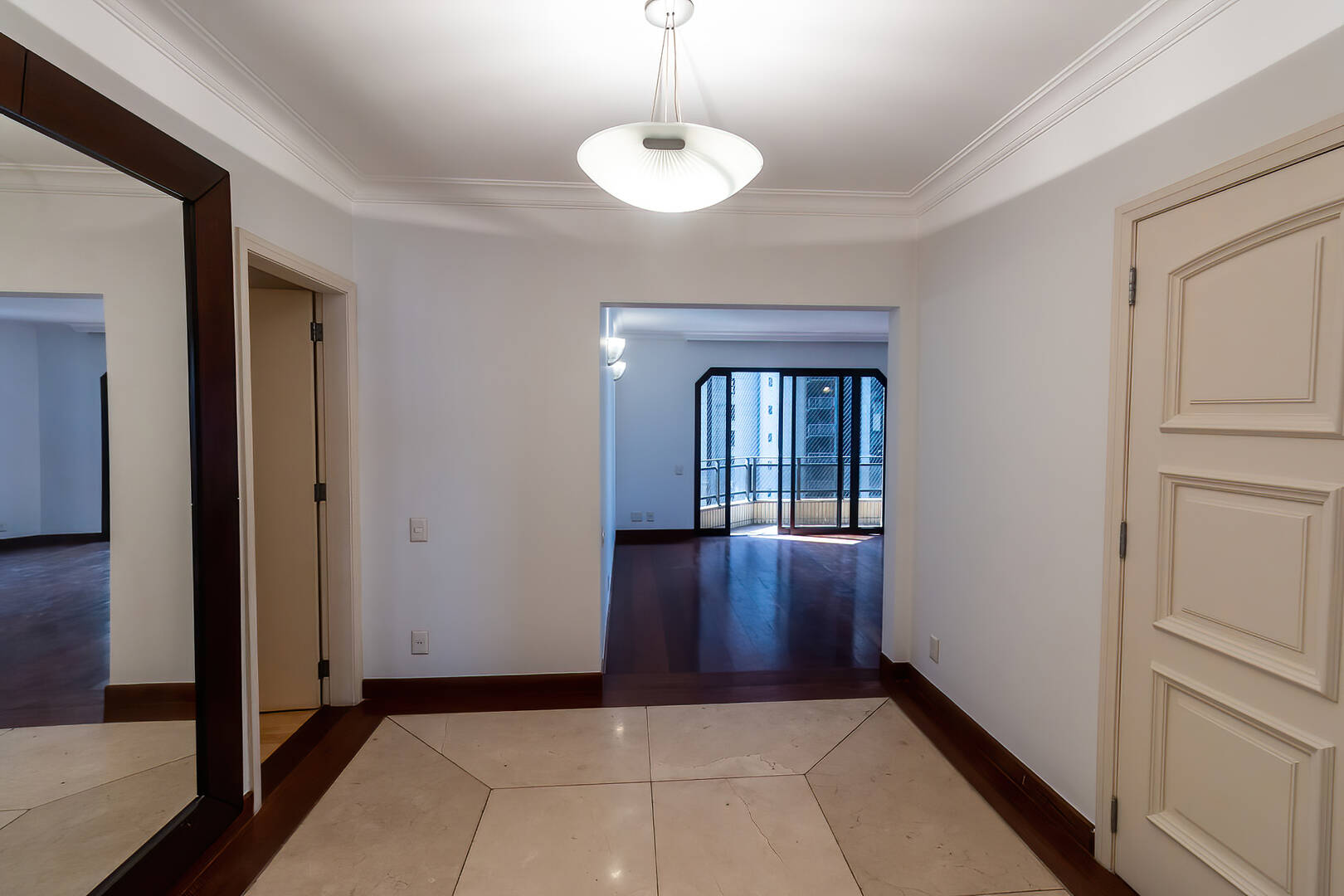 Apartamento, 3 quartos, 240 m² - Foto 4