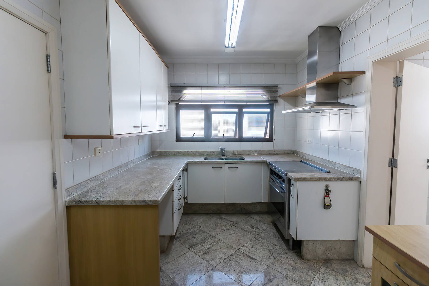 Apartamento, 3 quartos, 240 m² - Foto 40