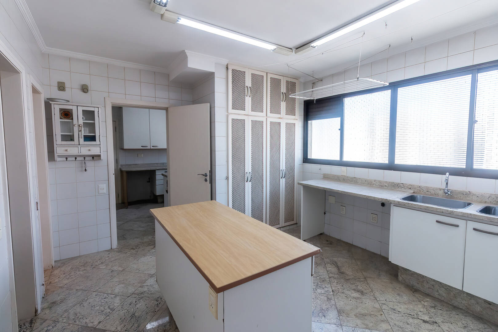Apartamento, 3 quartos, 240 m² - Foto 42