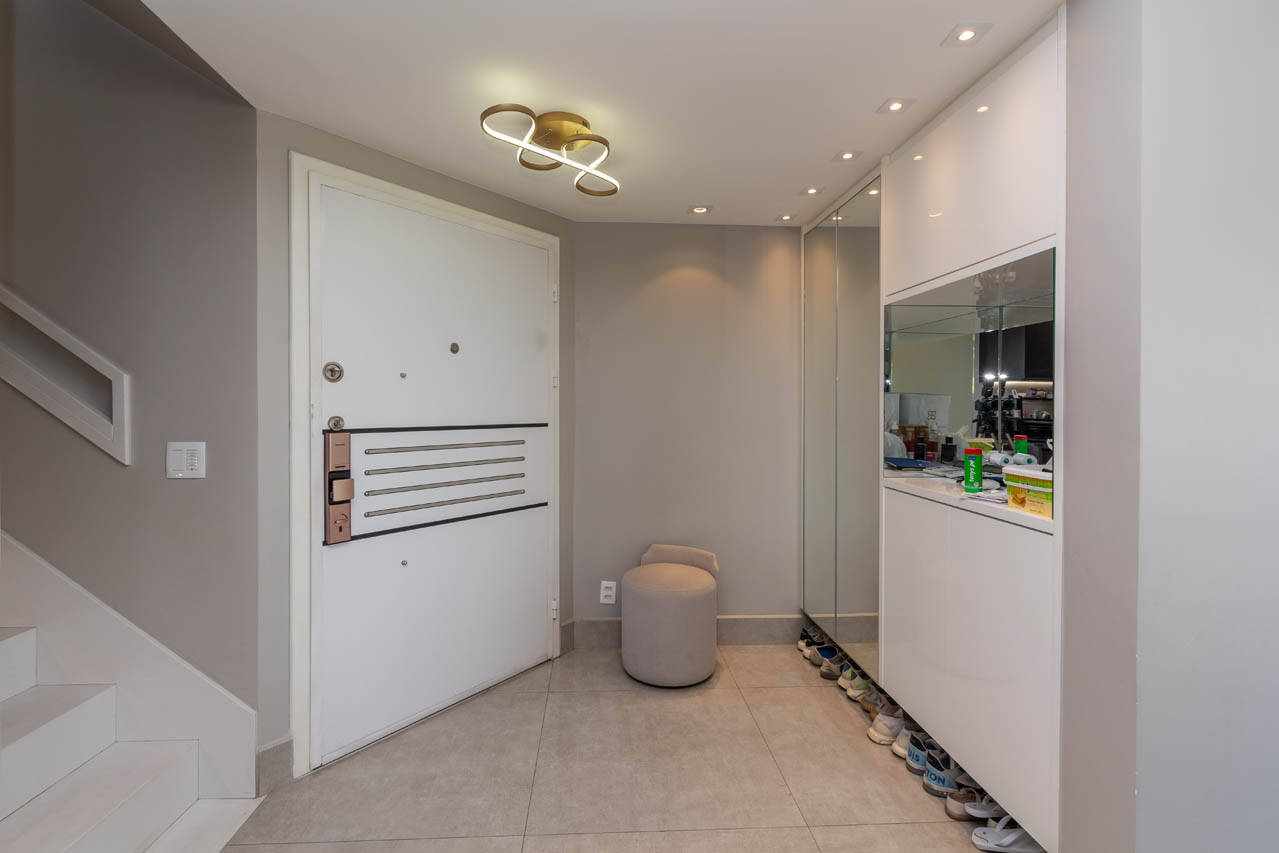 Apartamento à venda com 4 quartos, 240m² - Foto 3