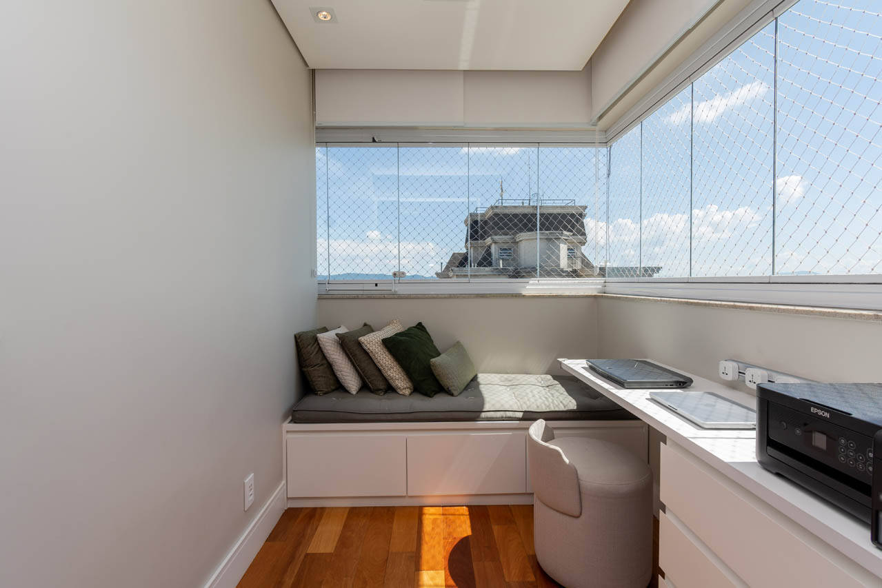Apartamento à venda com 4 quartos, 240m² - Foto 37