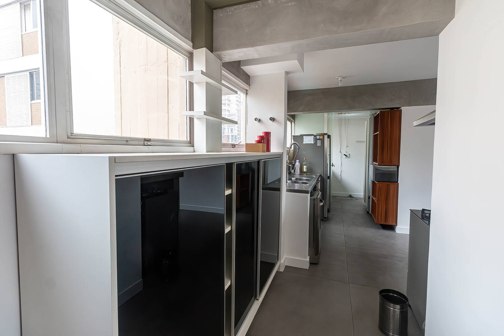 Apartamento para alugar com 2 quartos, 65m² - Foto 8