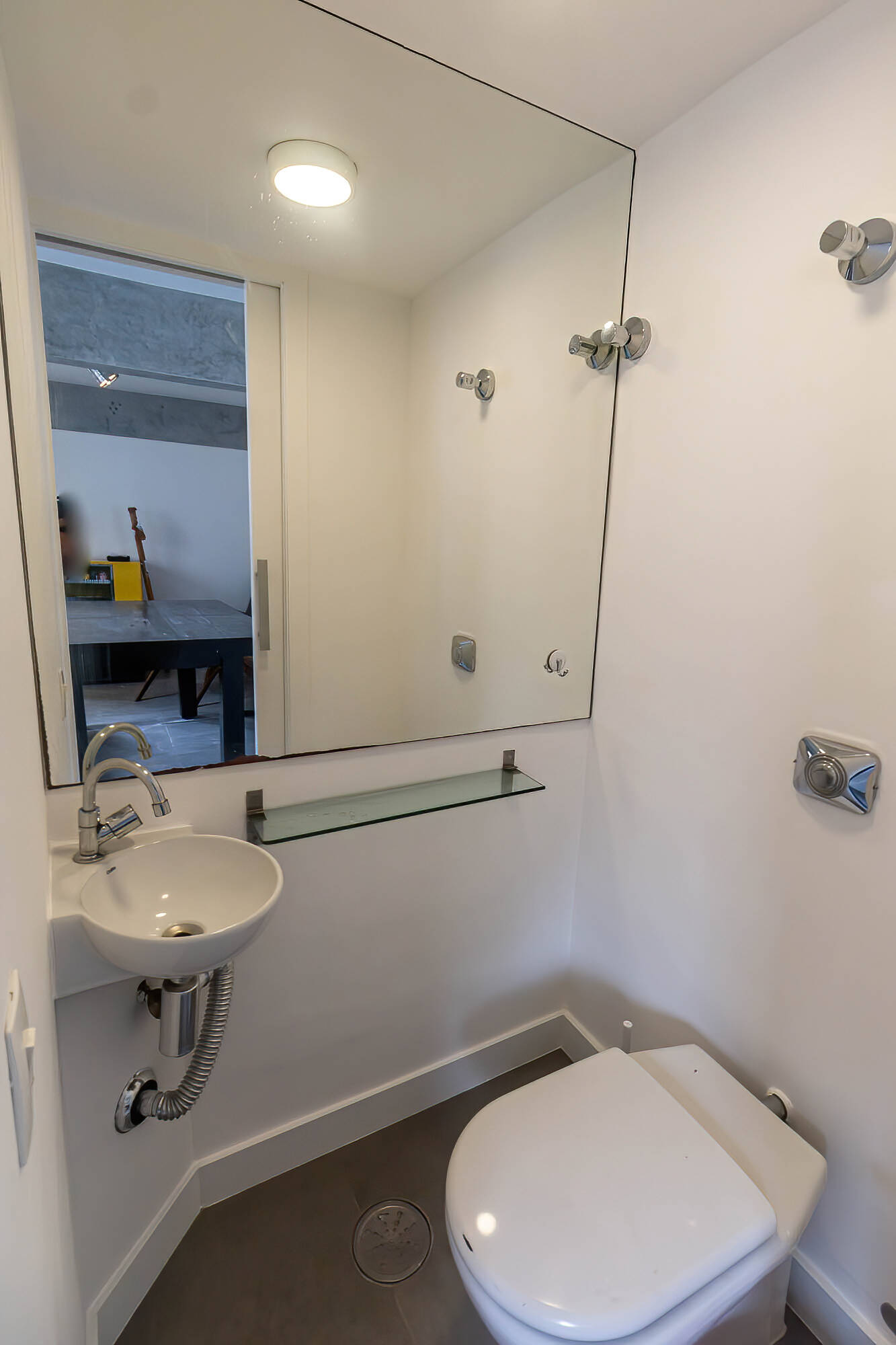Apartamento para alugar com 2 quartos, 65m² - Foto 9