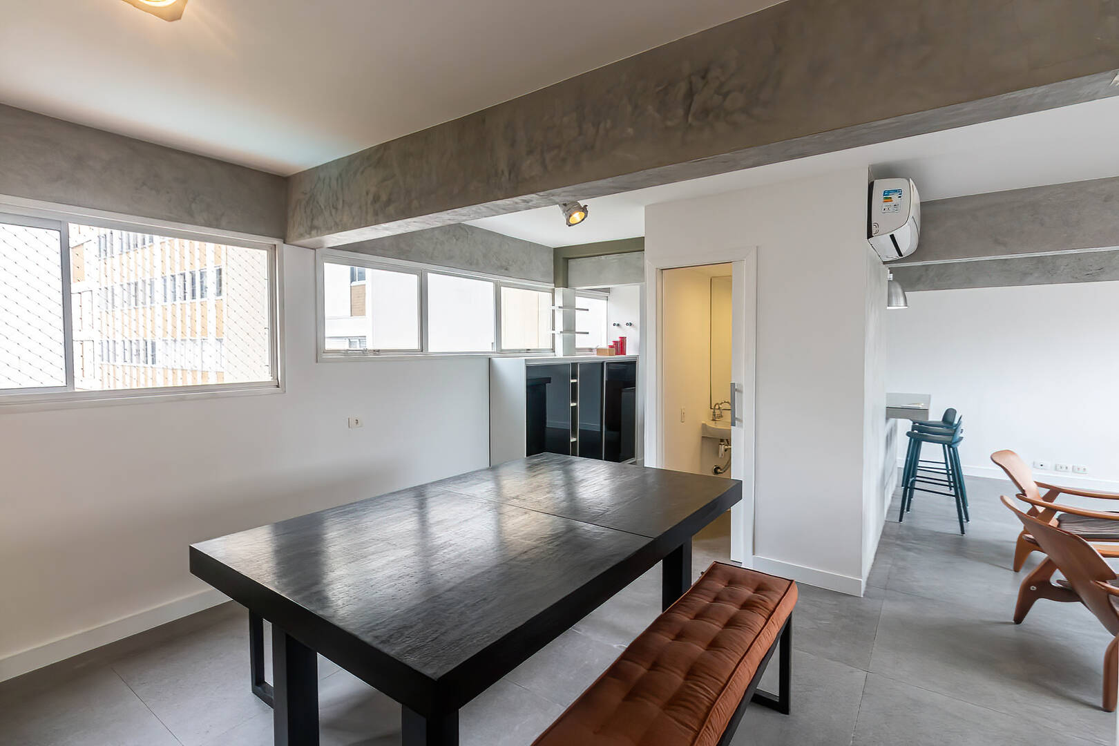 Apartamento para alugar com 2 quartos, 65m² - Foto 14