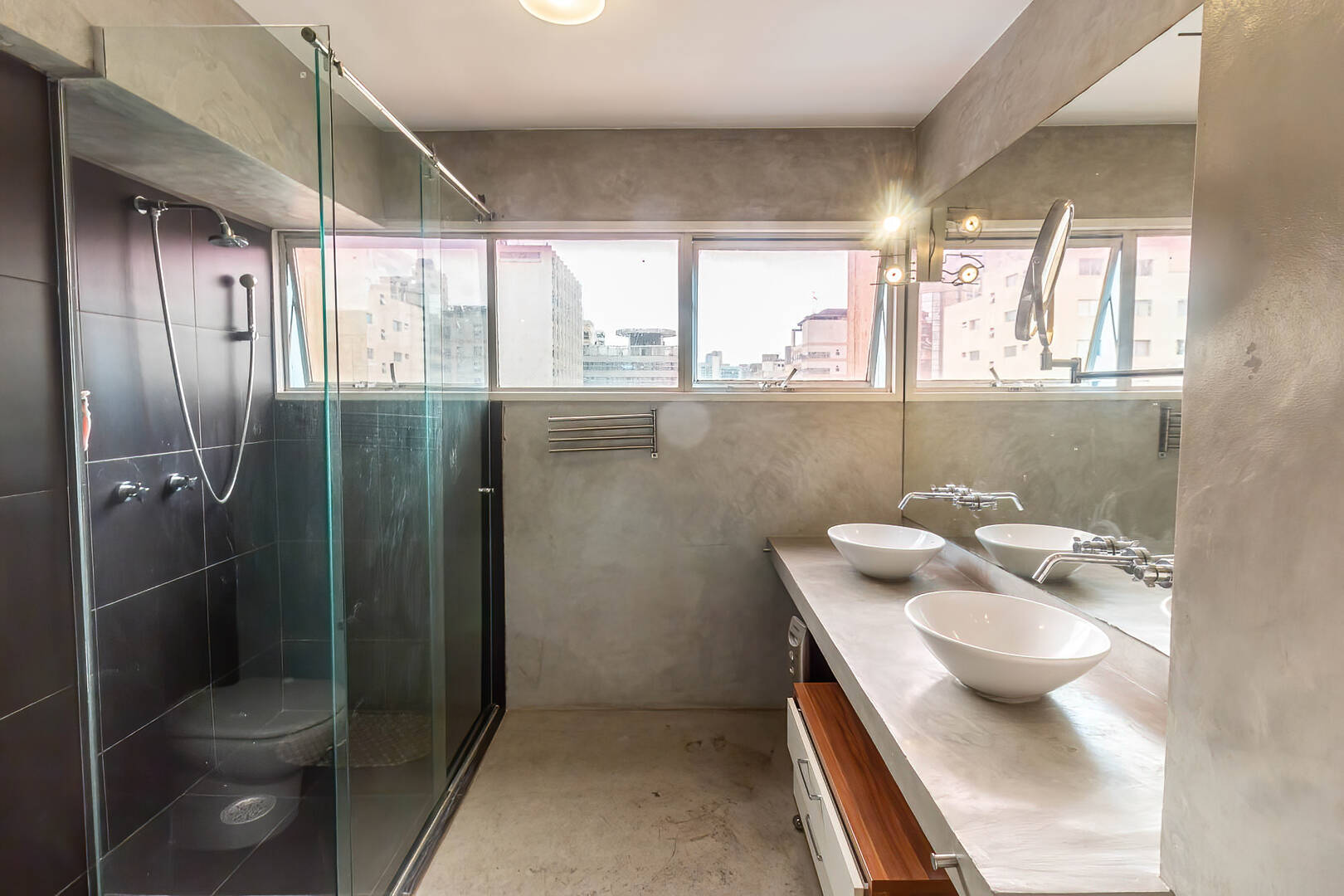Apartamento para alugar com 2 quartos, 65m² - Foto 34