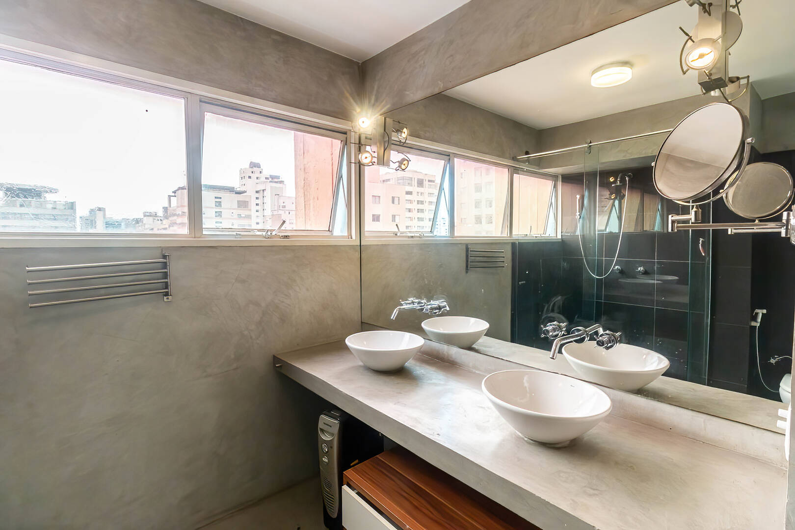 Apartamento para alugar com 2 quartos, 65m² - Foto 35