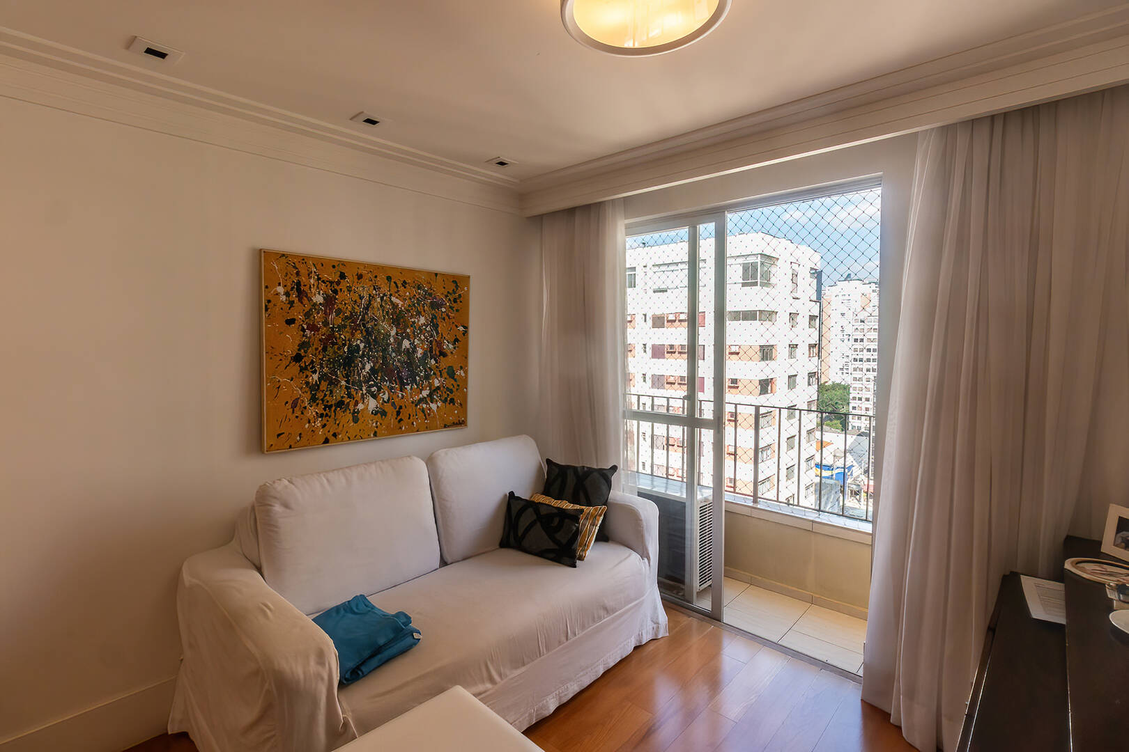 Apartamento à venda com 1 quarto, 42m² - Foto 4