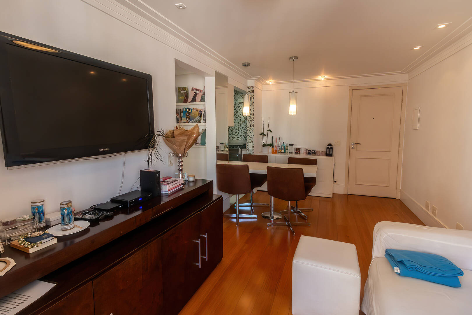 Apartamento à venda com 1 quarto, 42m² - Foto 6