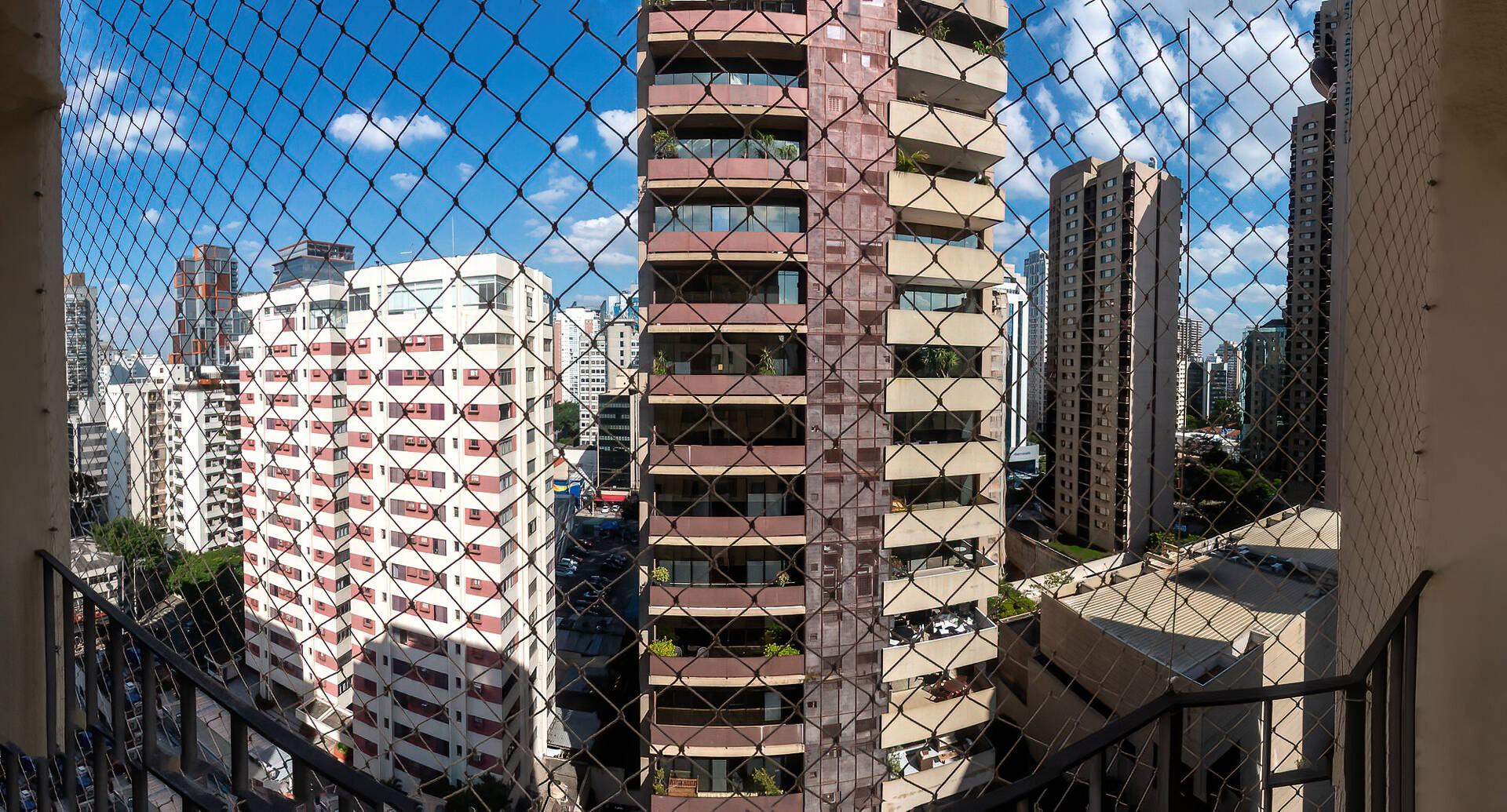 Apartamento à venda com 1 quarto, 42m² - Foto 22